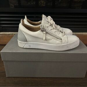 Guiseppe Zanotti Sneakers